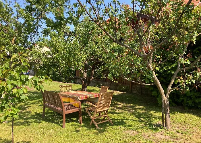 Lellei Pihenohaz Balatonlelle