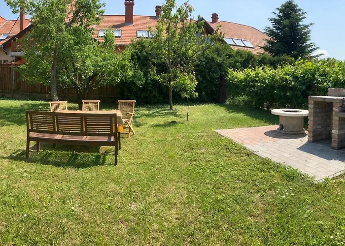 Lellei Pihenohaz Prázdninový dům Balatonlelle